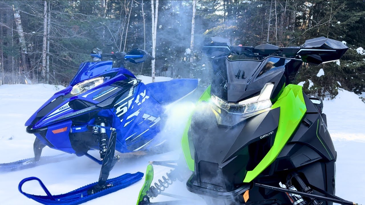 Taking two hot rods for a rip! This Sidewinder is nuts!