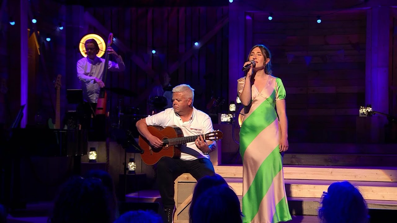 Mared Williams - Y nos yng nghaer Arianrhod