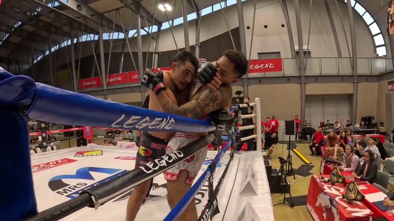 KNOCKOUTNIEUWS.BE Thian De Vries heeft onmenselijke stoten #mma #muaythai #LEGENDJAPAN