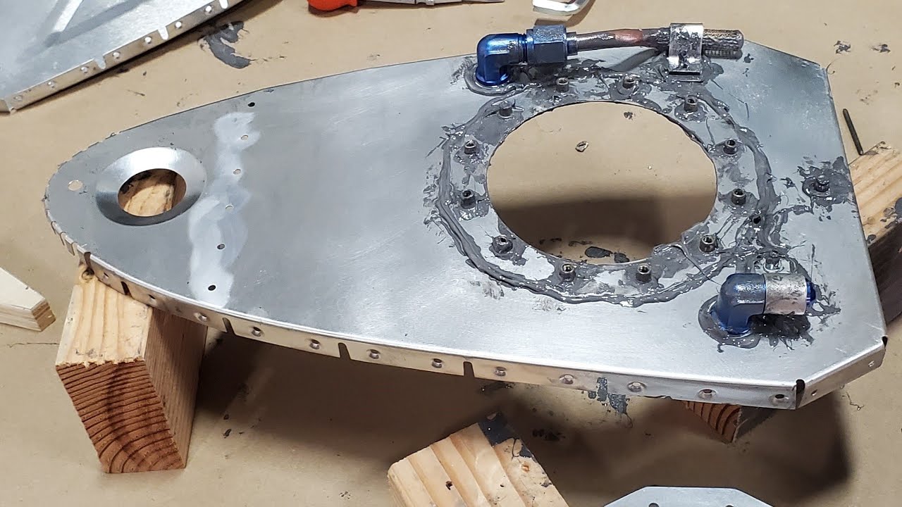 Sling TSi Sealing Fuel Tank Ribs with Proseal