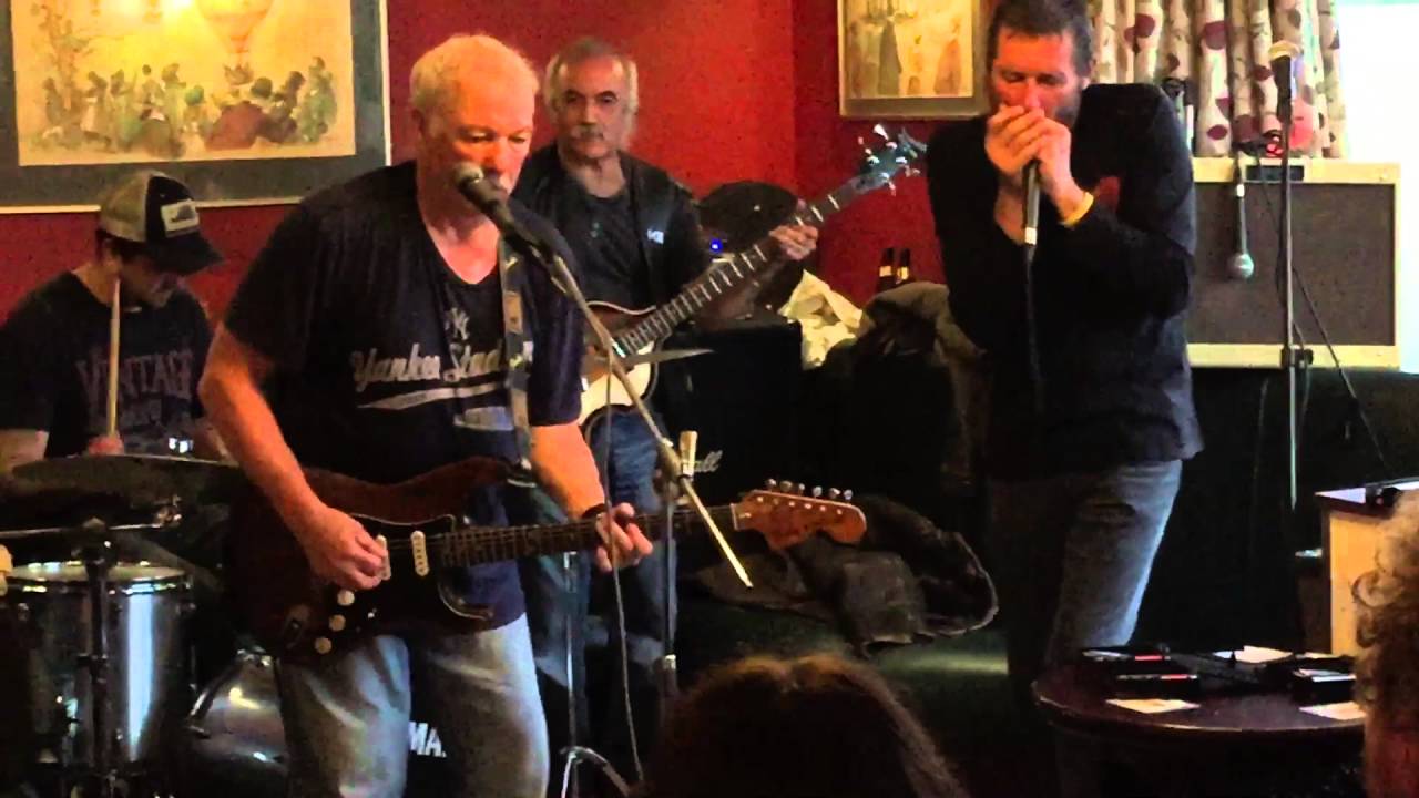 The Rab McCullough Band LIVE at the Whitecliff Inn, Whitehead 01/05/2016