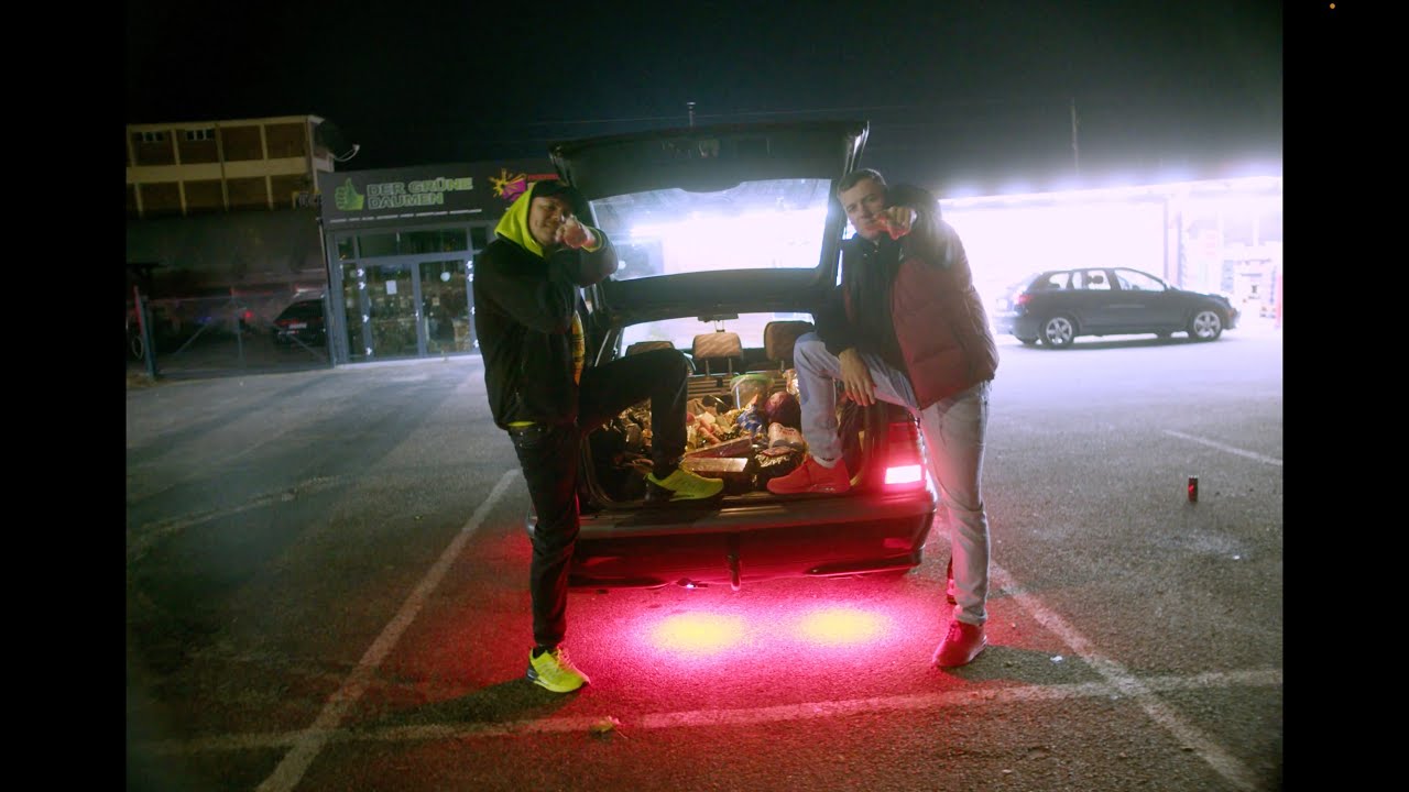 Shacke One feat. Ivo der Bandit - Zwei Slawen wanken super
