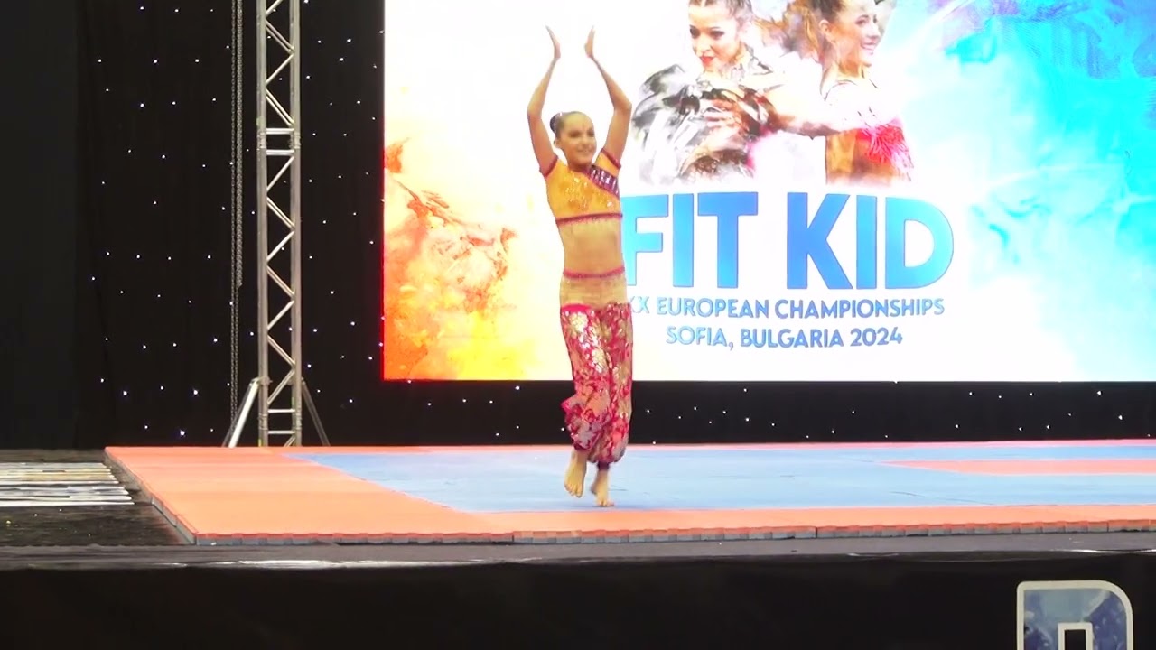 Jazmin Szabo XX Fit kid European Championships 2024