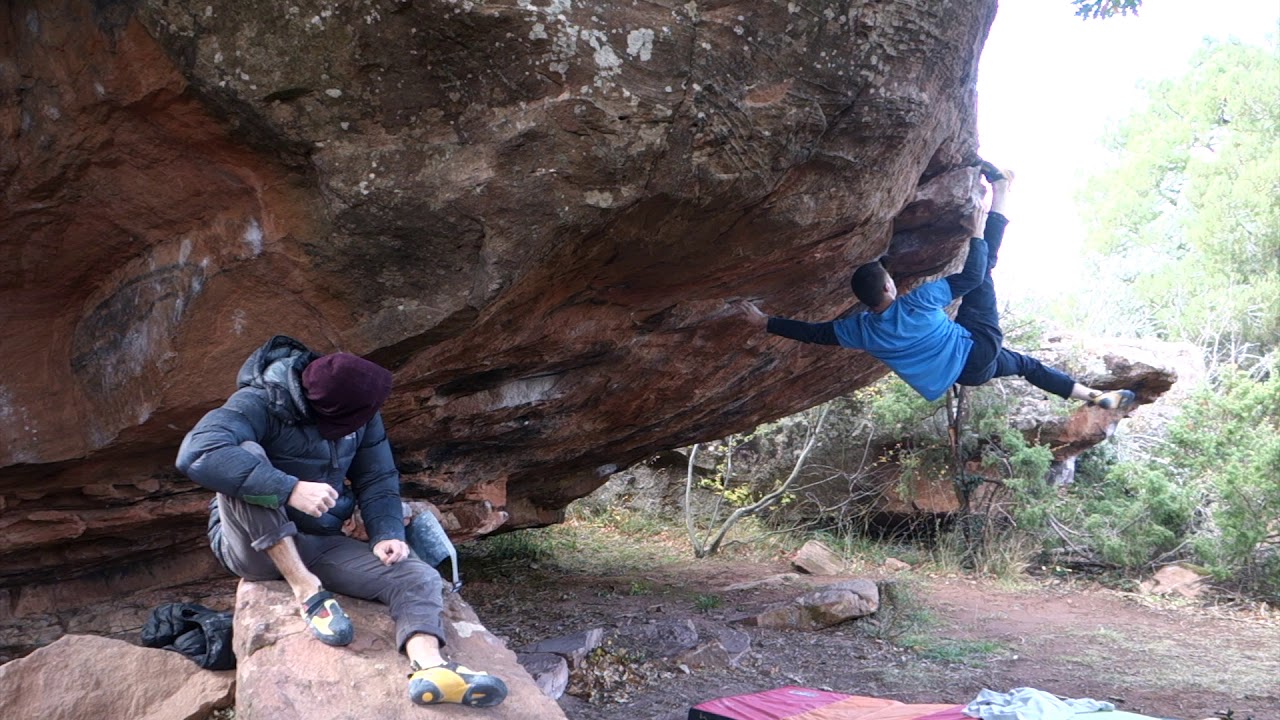 Random boulders
