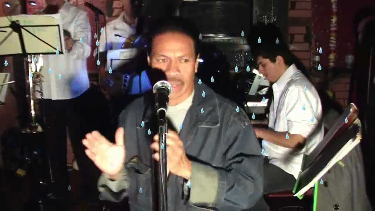 RANDHU DE LA CLAVE DEL CALLAO CANTANDO 