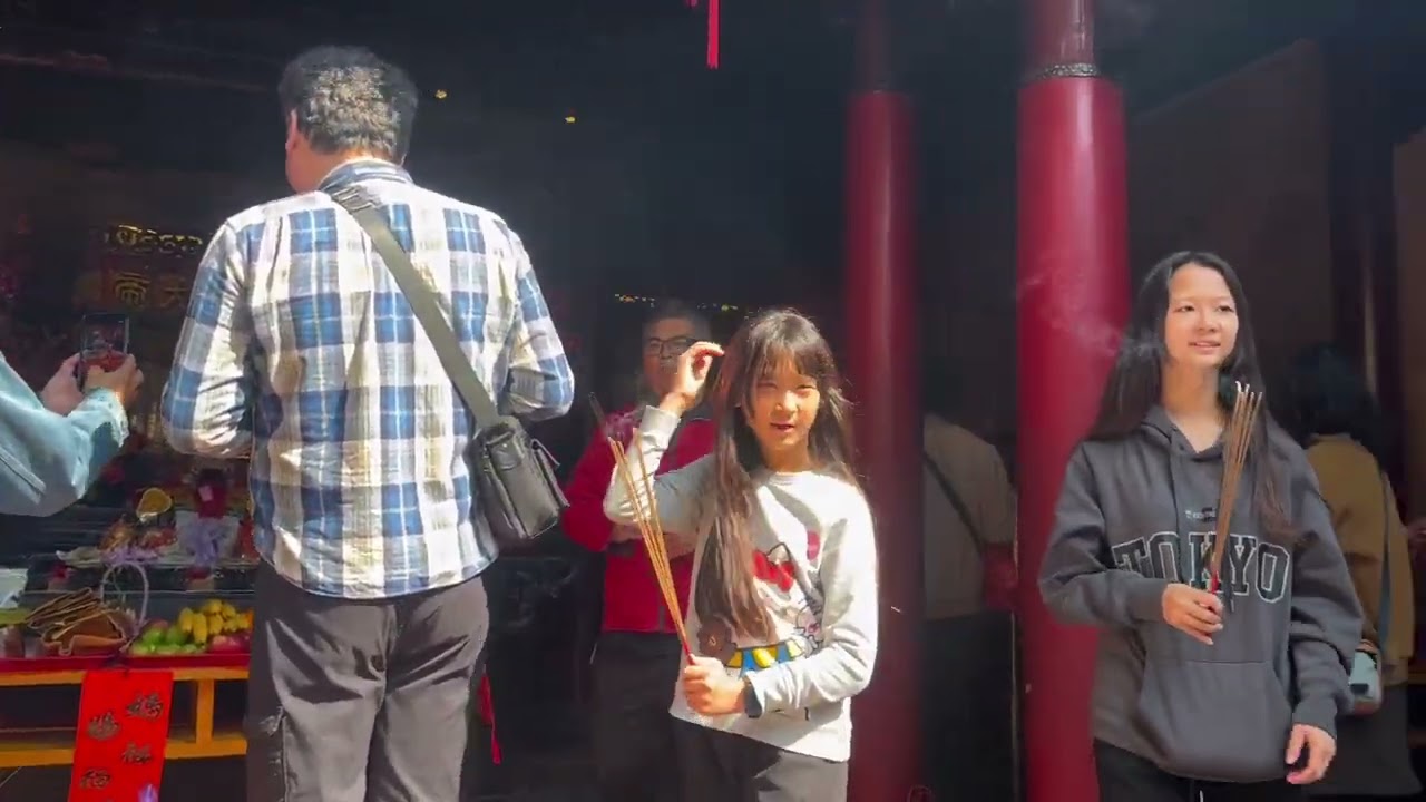 趁年前來去拜拜，祈求身體健康     #巧遇新人結婚