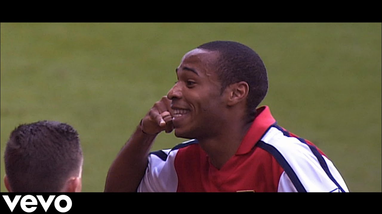 Love Natural - Premier League Edition