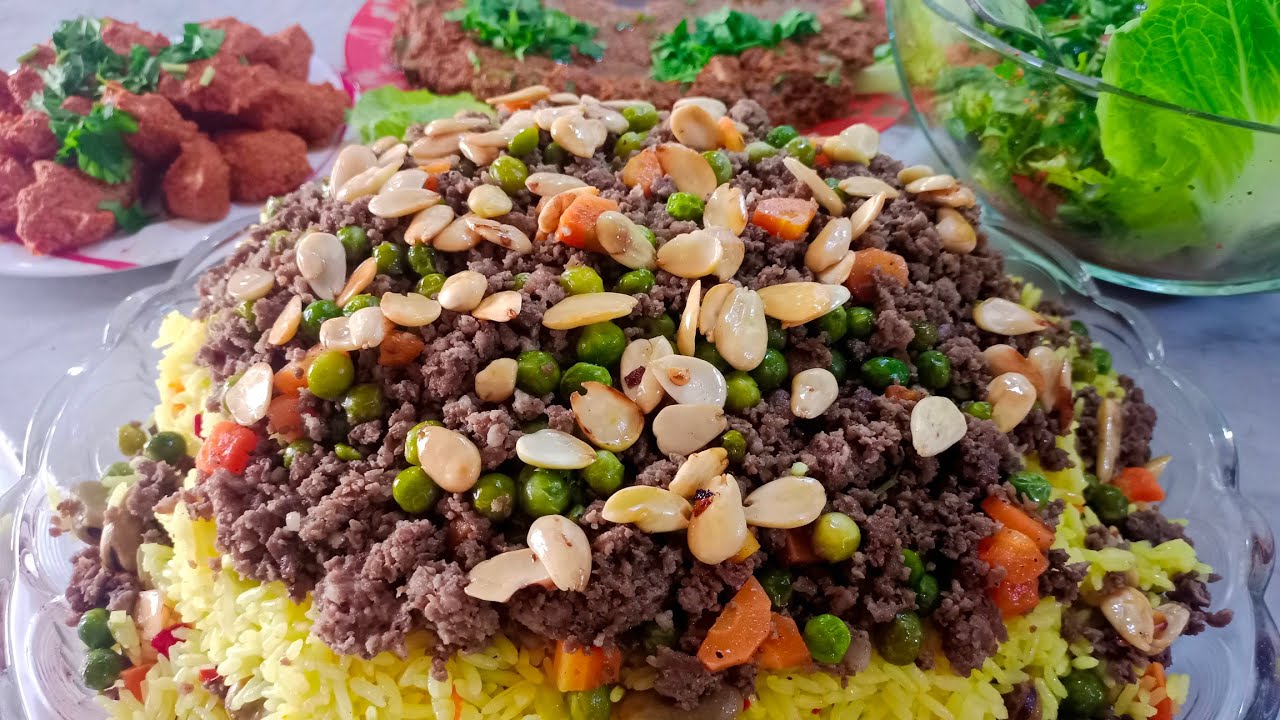 مقلوبة البازلاء والجزر مع الفول الاخضر بطريقة سهلة وطعم رائع من المطبخ الحلبي