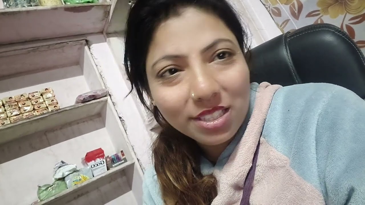 आज नन्द के घर गये सर में बहुत दर्द हो रहा है तबीयत ख़राब हा🤧🤕🤧🤕