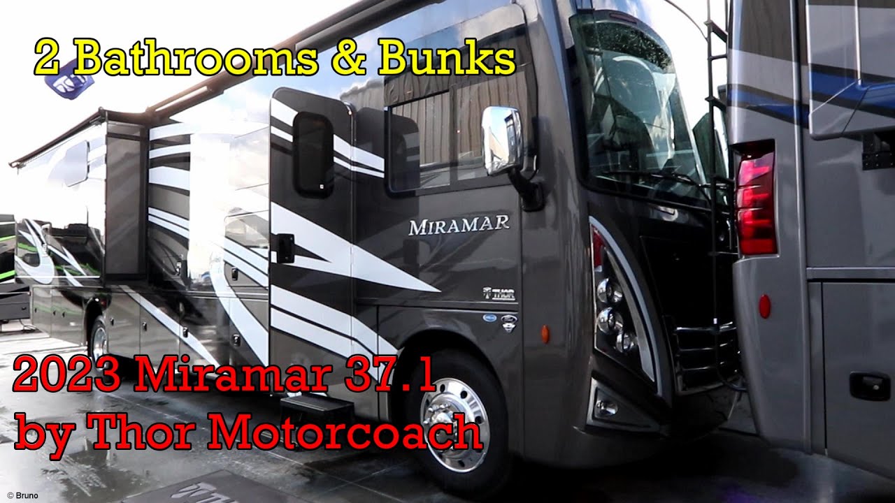 2 Bathrooms -2023 Miramar 37.1 Motorhome by Thor Motorcoach
