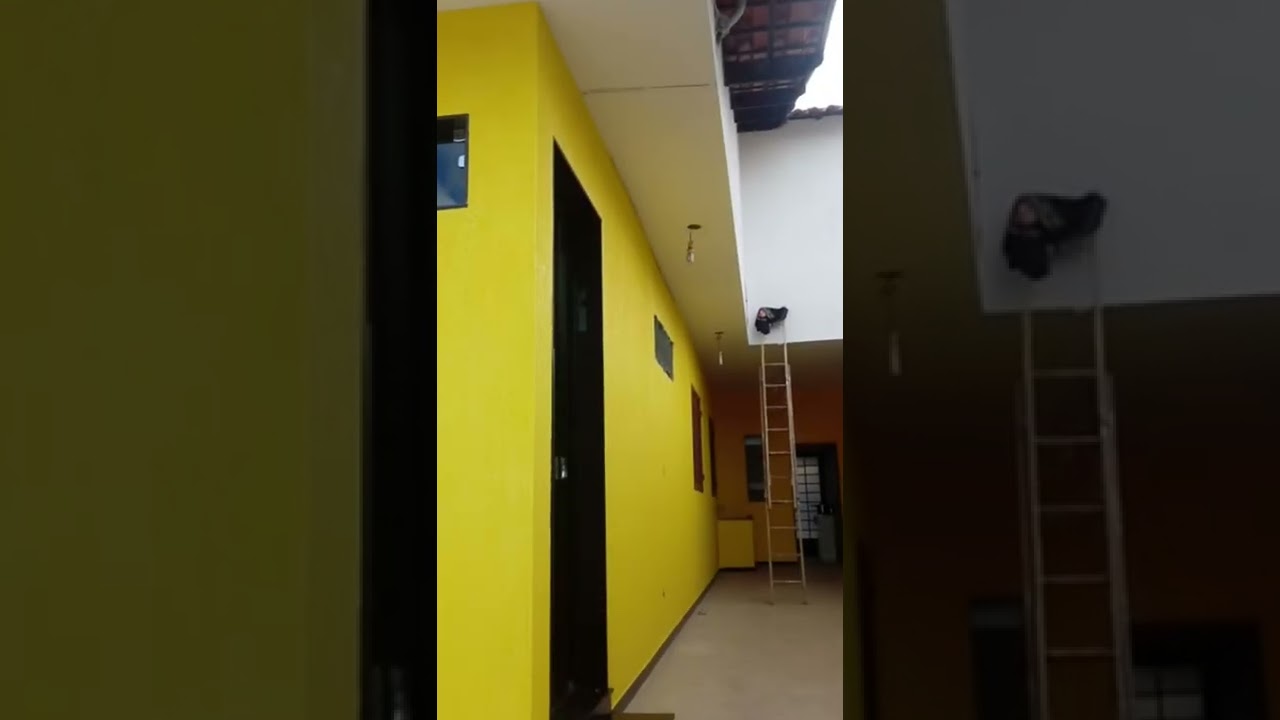 #Pintura casa externa com tinta Suvinil cor amarelo can&aacute;rio👍🇧🇷