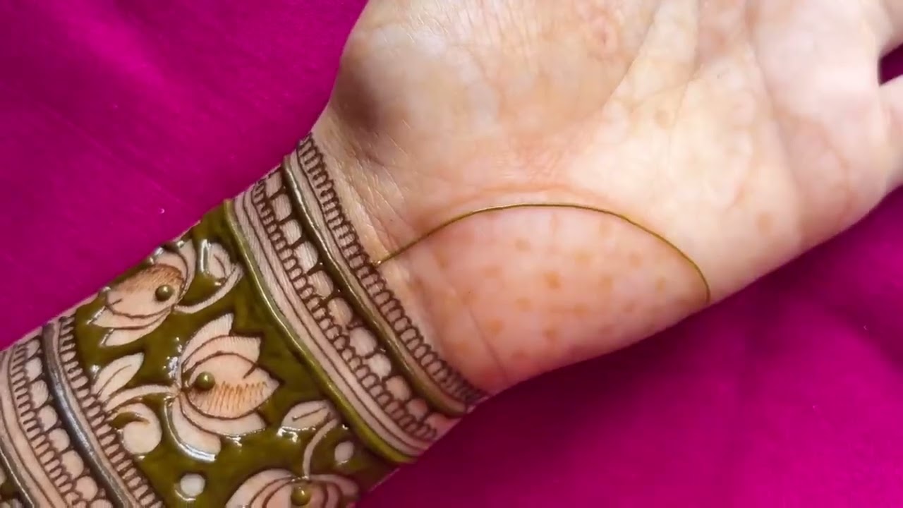 Bridal mehndi designs...@sapna_singh_rewa_1432 contact+9926858457#henna #mehndi #love #viral 