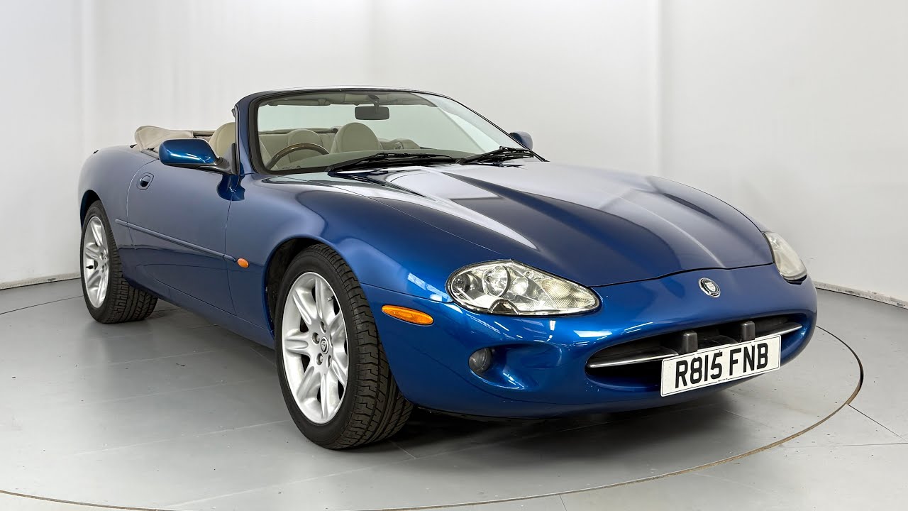 Jaguar XK8