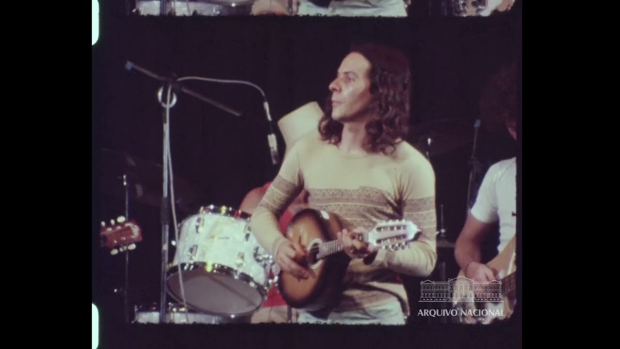Beto Guedes, 1978 – Entrevista e Bandolim