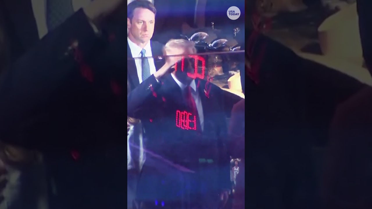 President Trump loudly booed while attending NBA Finals in New York