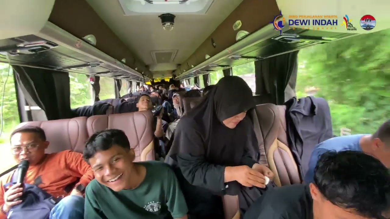 DEWI INDAH TOUR BERSAMA MTS NU 01 PECALUNGAN GOES TO GUNUNG KIDUL