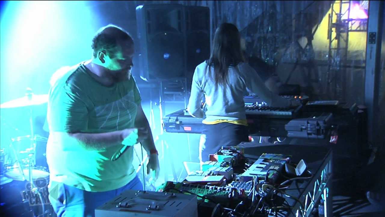 Dan Deacon Ensemble - Paddling Ghost (Live at Sydney Festival) | Moshcam