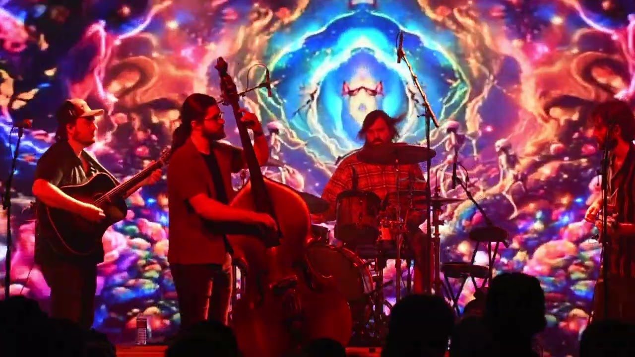 “Scarlet Begonias - Fire On The Mountain”