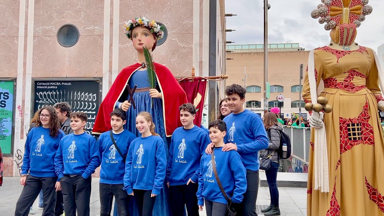 La gran pel·lícula - Mostra de Gegants Infantils i d’Escola ( Festes St. Eulàlia) Tots els episodis