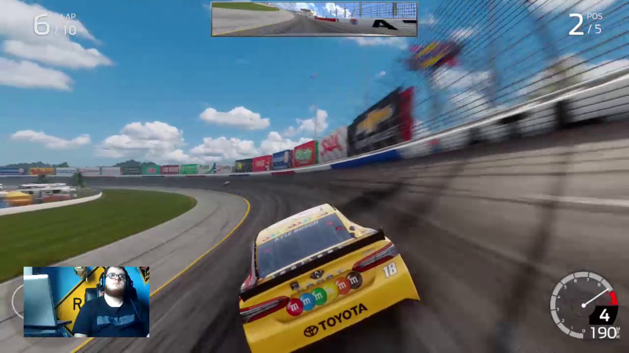 Monday Afternoon Racing!