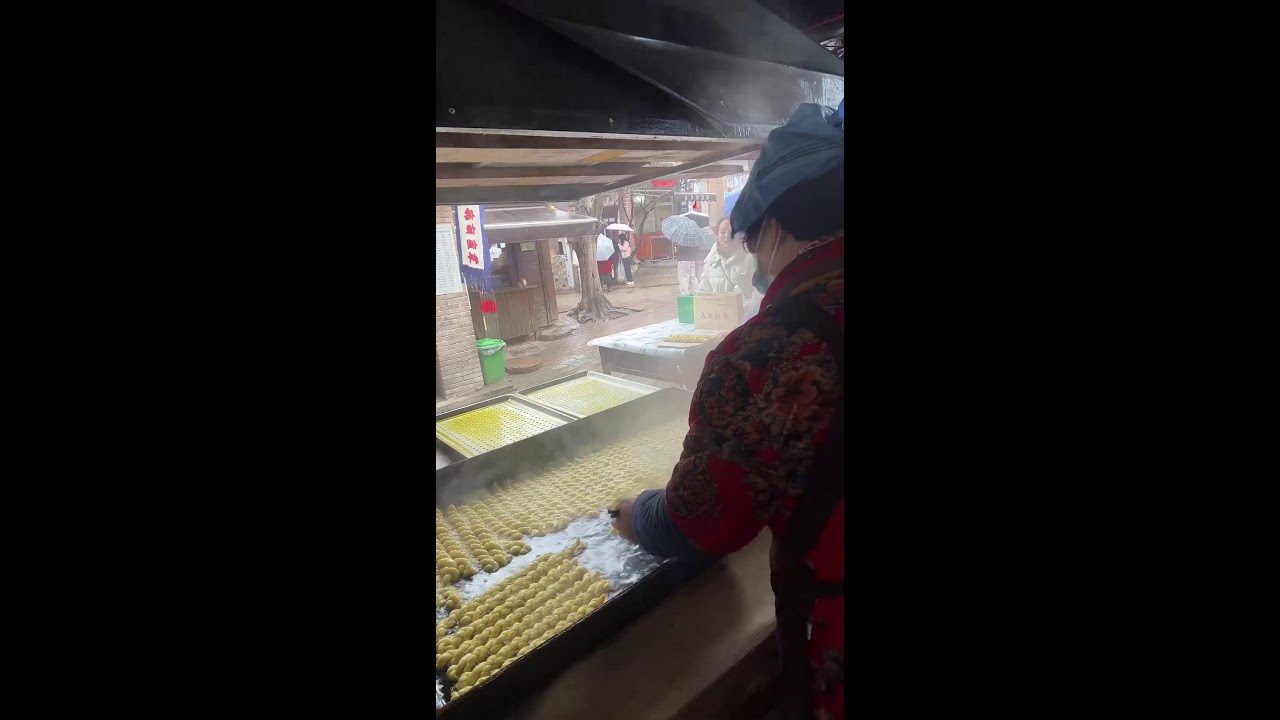 LIVE🔴 POV Magical Chinese street food 神奇的中国街头美食 不思議な中国の街グルメ