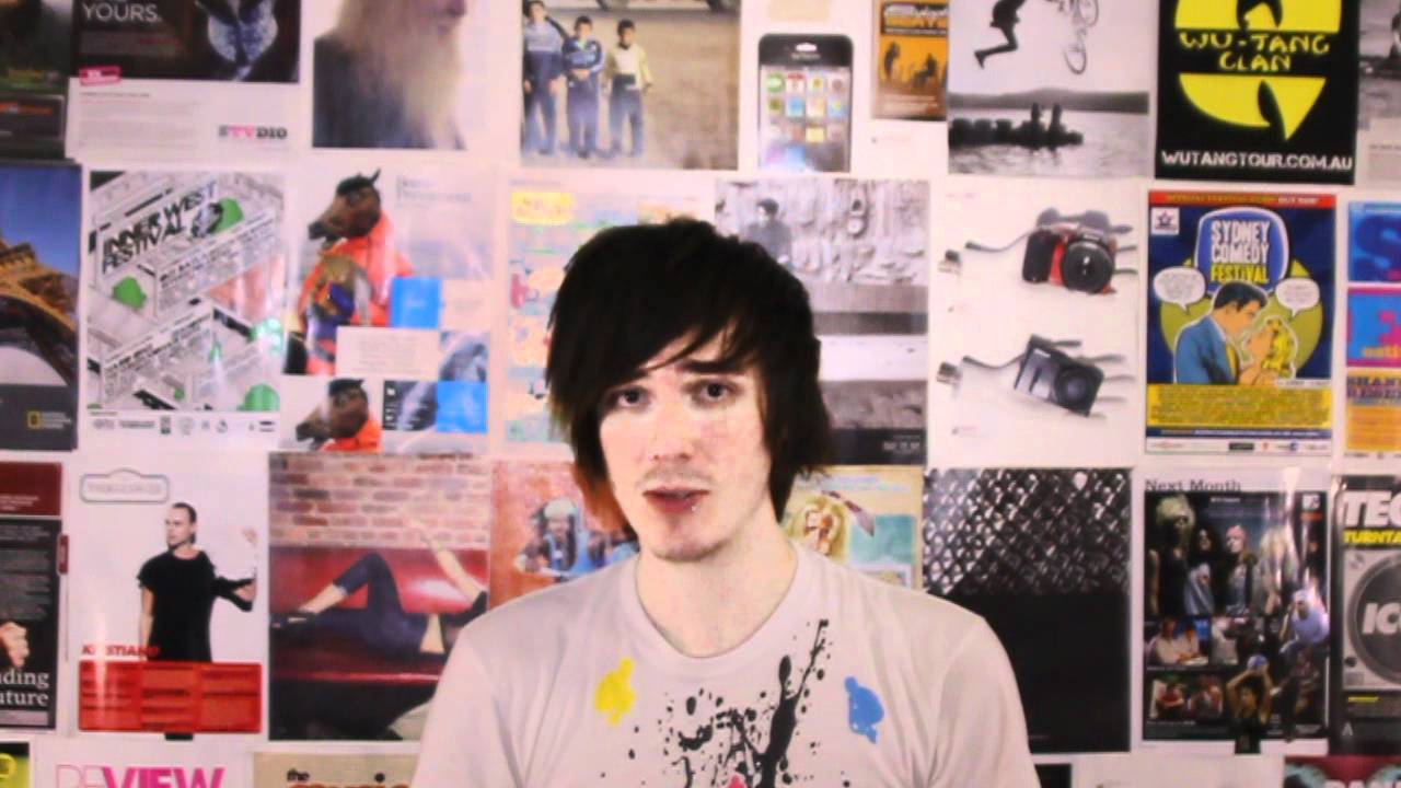 NNNNews - Drunk Busdriver Scores Model Contract