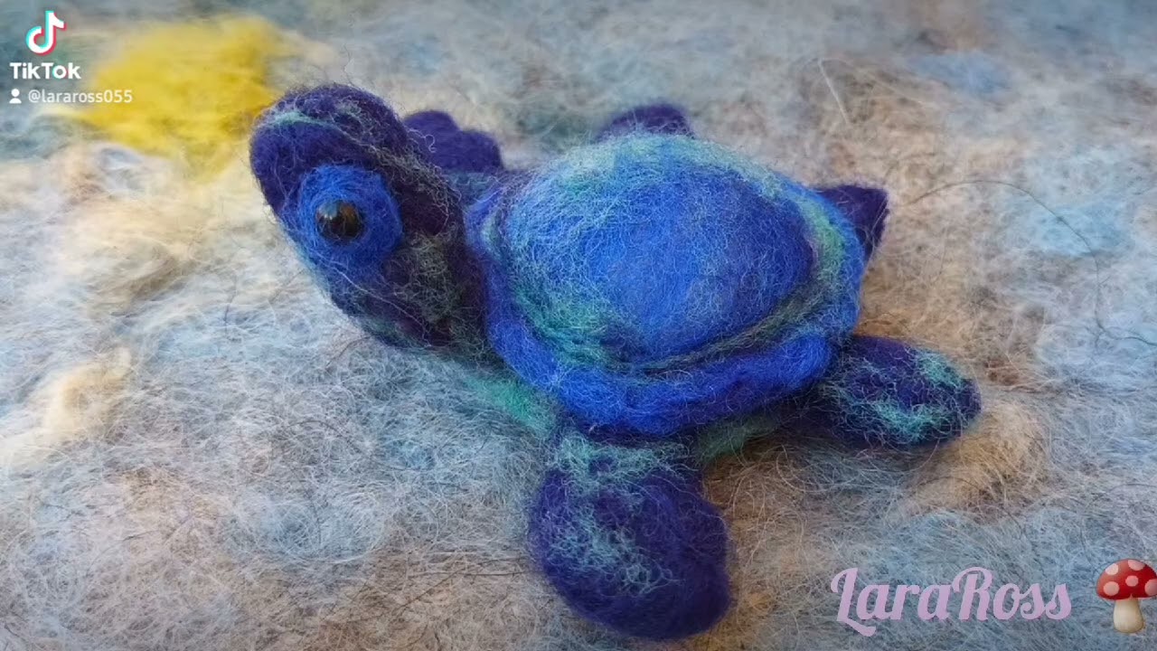 Este arte me relaja ✨️ amo mi trabajo y el poder crear cosas nuevas 🤗🍄 #manualidades #creaciones 