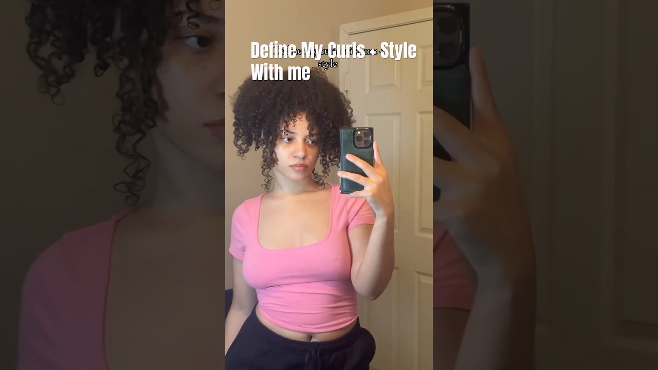 Defining my curls with Shea moisture curl enhancing smoothie #curlyhairroutine