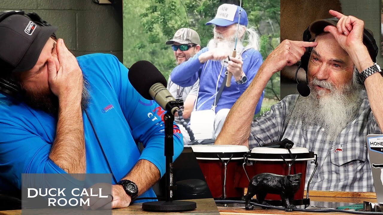 Uncle Si Raids Willie Robertson’s Private Pond & He's Not Happy About It | Duck Call Room 
