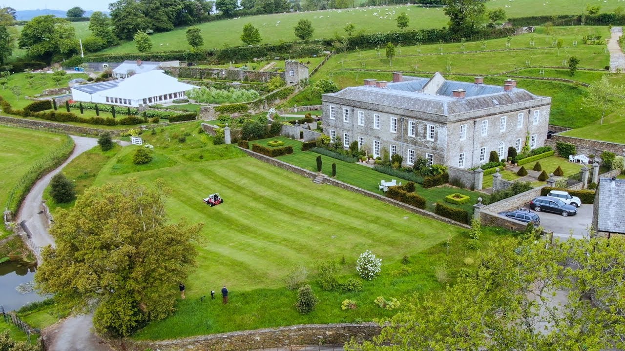Unbelievable UK Wedding Venue –The Restored Medieval Shilstone House