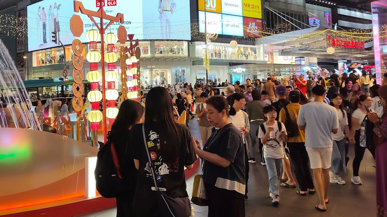 🔴 [LIVE] MALAM YANG RAMAI DENGAN LINTASAN MANUSIA DI BUKIT BINTANG MALAYSIA