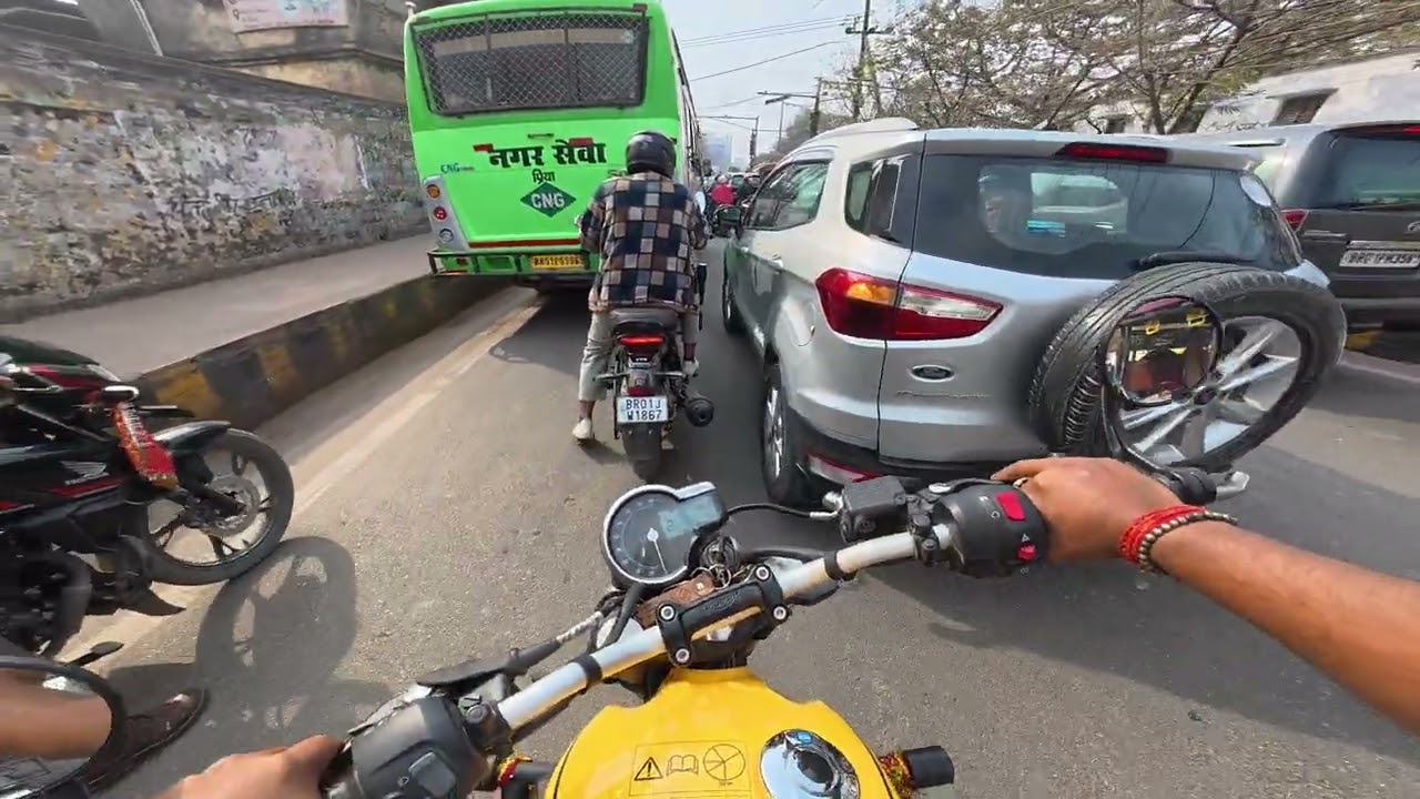 Patna City Ride on Triumph Speed 400 🏙️ | Smooth Power Ride