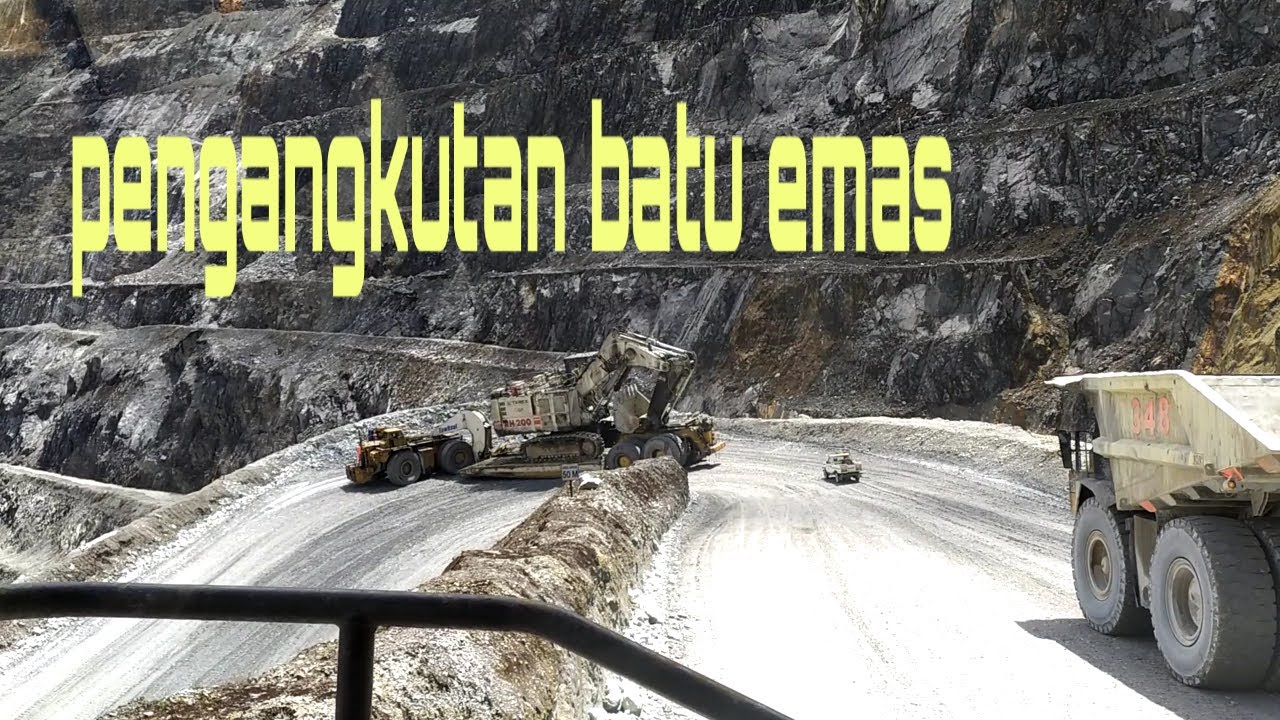 Alat angkut batu emas di PT freeport indonesia  terhalang