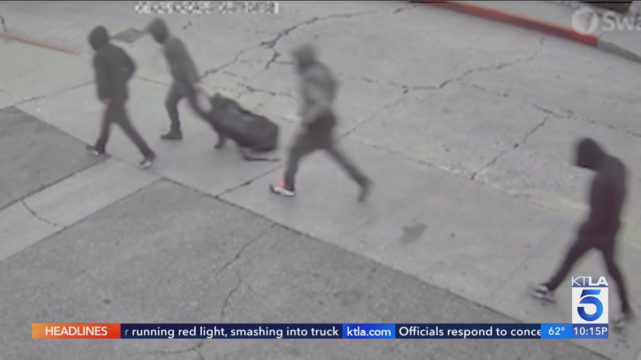 El Monte jewelry shop hit by thieves