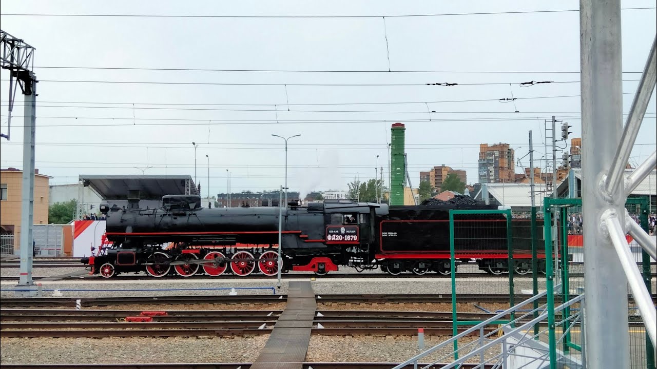 PRO///Движение.Экспо. Парад паровозов в Санкт-Петербурге