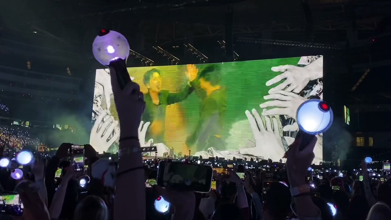 BTS - Blood Sweat & Tears + FAKE LOVE Live Performance: PTD on Stage LA Day 1