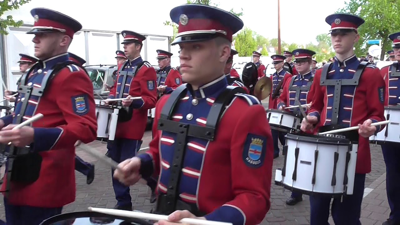 Hasselts Fanfare Koningsdag 2018 Genemuiden