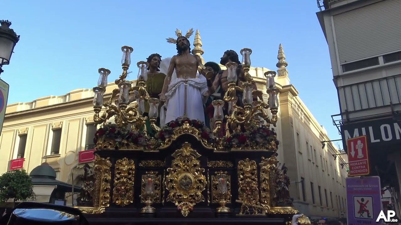 Misterio de Jesús Despojado en el Postigo con Virgen de los Reyes 2022 | Semana Santa de Sevilla