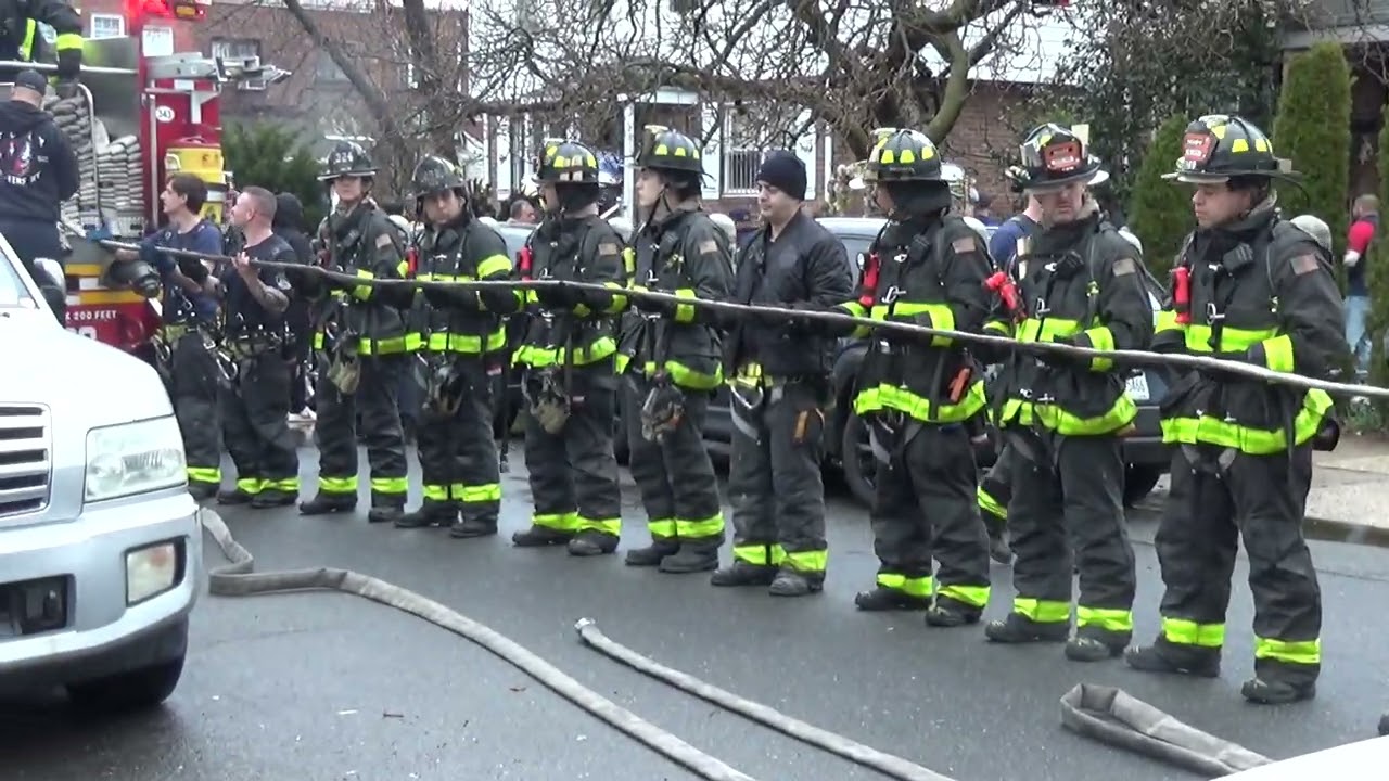 (FDNY Queens Box9498)  FDNY on scene of a quickly knocked down 10-75 All Hands Fire