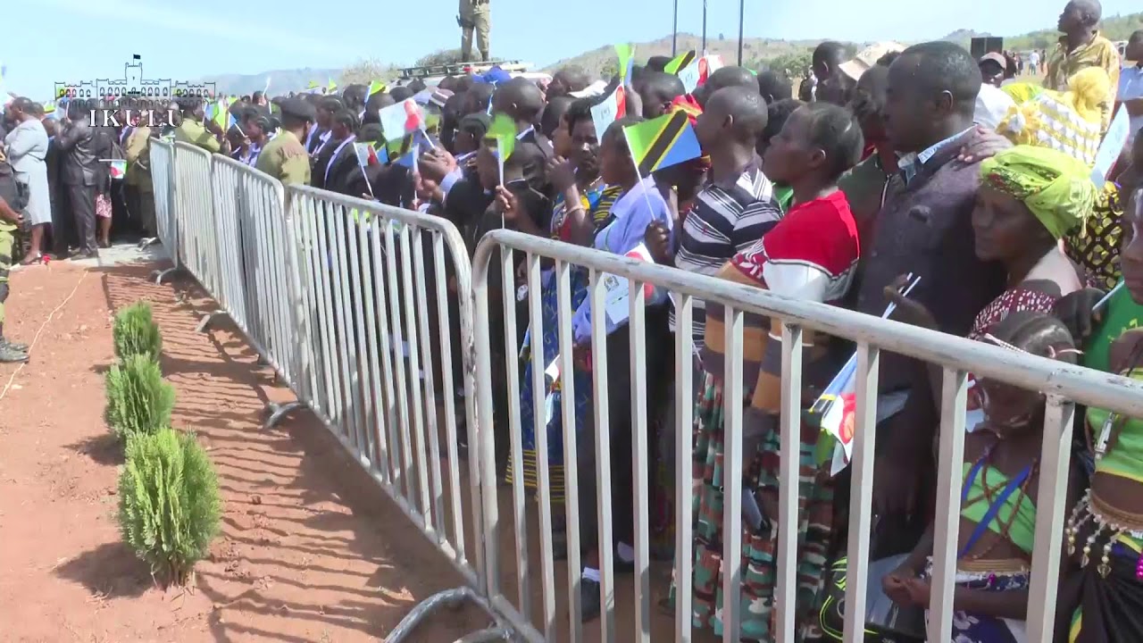 RAIS DKT. SAMIA AKIZINDUA CHUO CHA UALIMU SUMBAWANGA