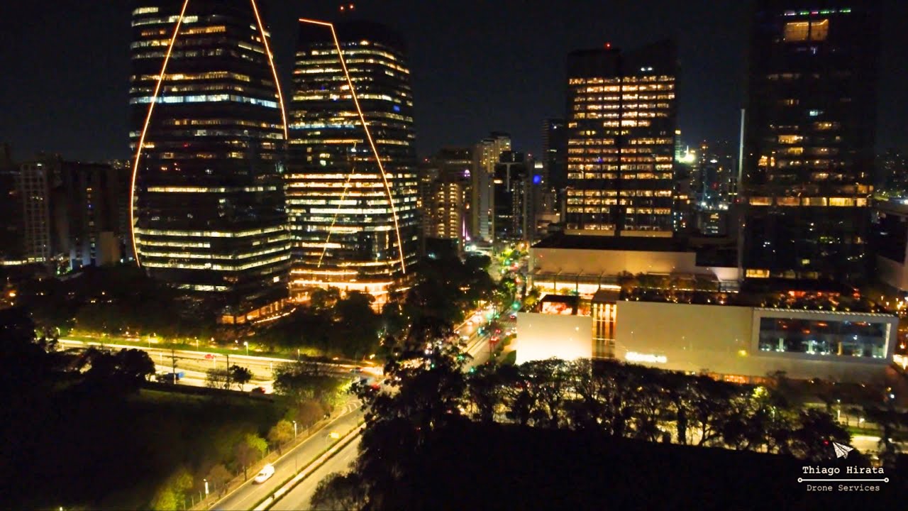 Avenida JK à Noite - Drone 4K (narração + bastidores)