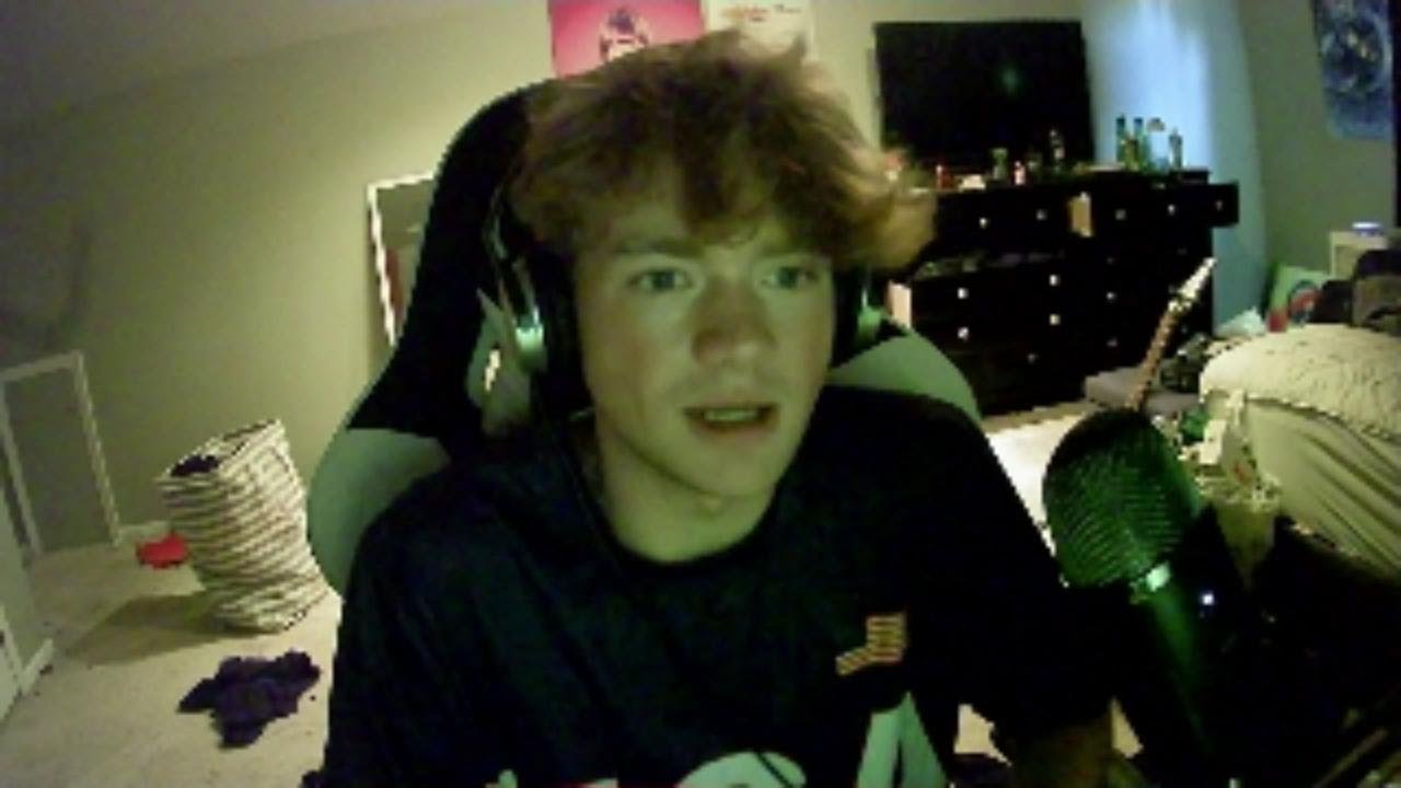 brat makes me feel gay