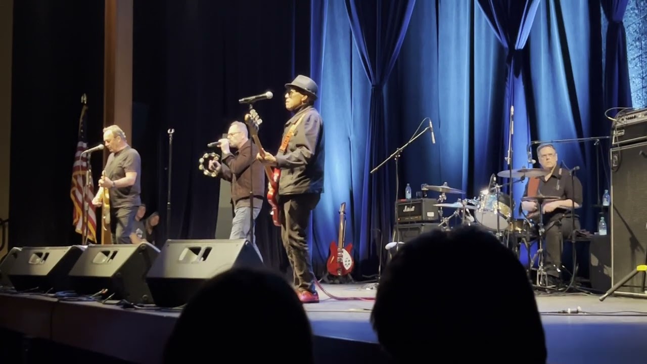 She's Got A Way - The Smithereens