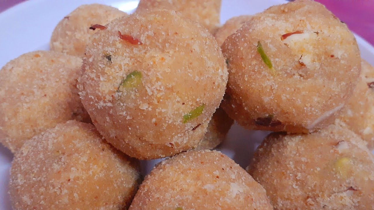 Moong Dal Ladoo Recipe | #Indiansweet | #moongdalladoo | #shorts | #youtubeshorts | #wintersweet
