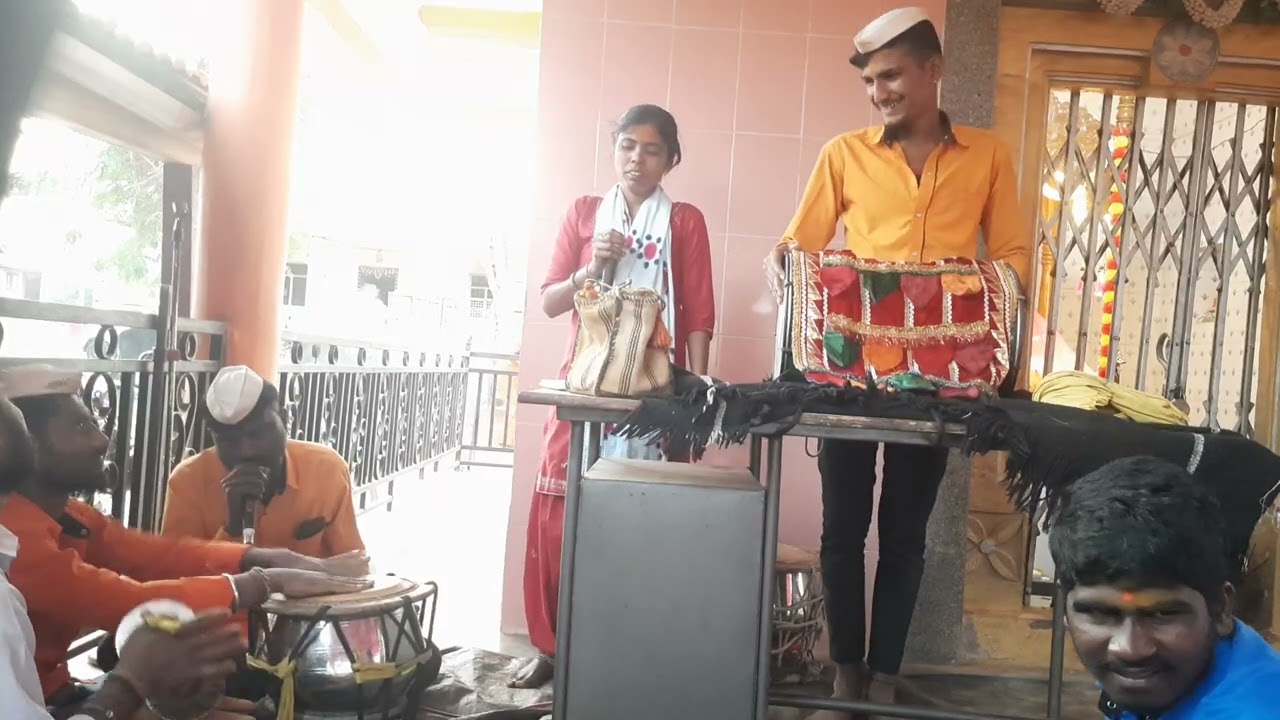ಯಮುನಾ ಕೇರೂರಡೊಳ್ಳಿನ ಹಾಡುಗಳು ಗುಜನಟ್ಟಿ ಜಾತ್ರೇಲಿ 