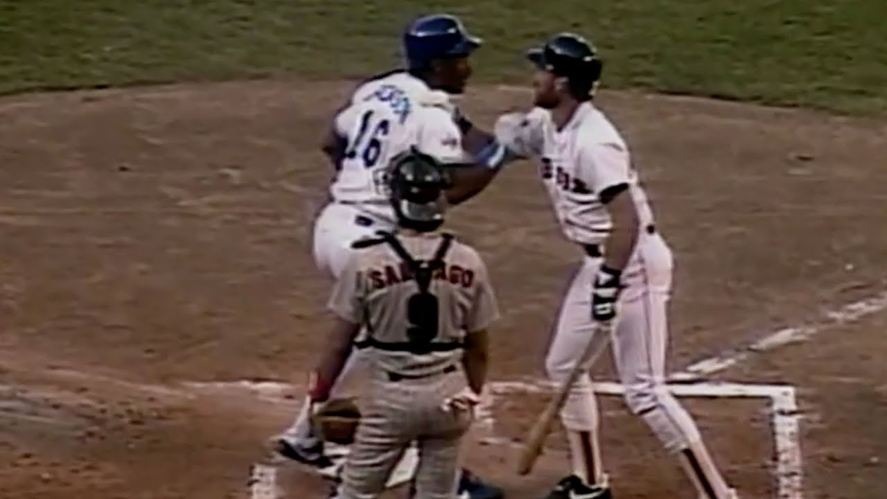 Bo Jackson and Wade Boggs go BACK-TO-BACK in the first inning at the 1989 All-Star Game!