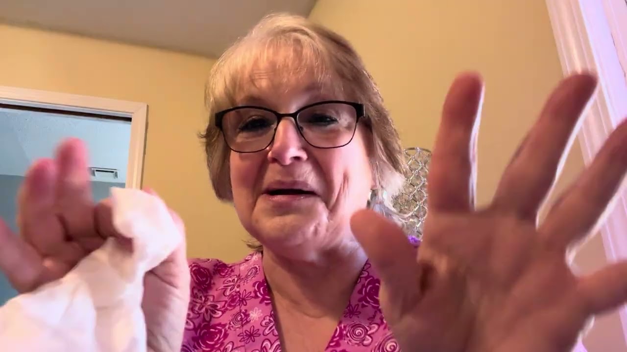 Fanatic Dollar Tree Shopper 