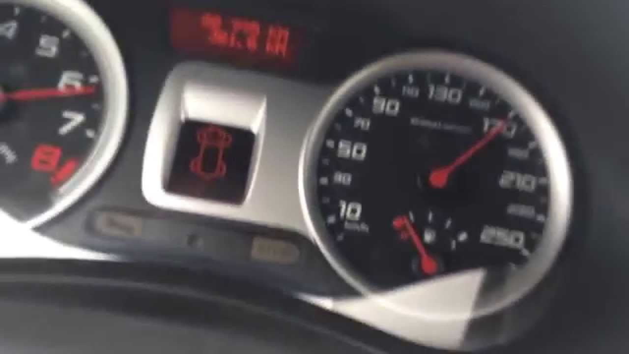 Renault Clio F1 R27 acceleration 0-200