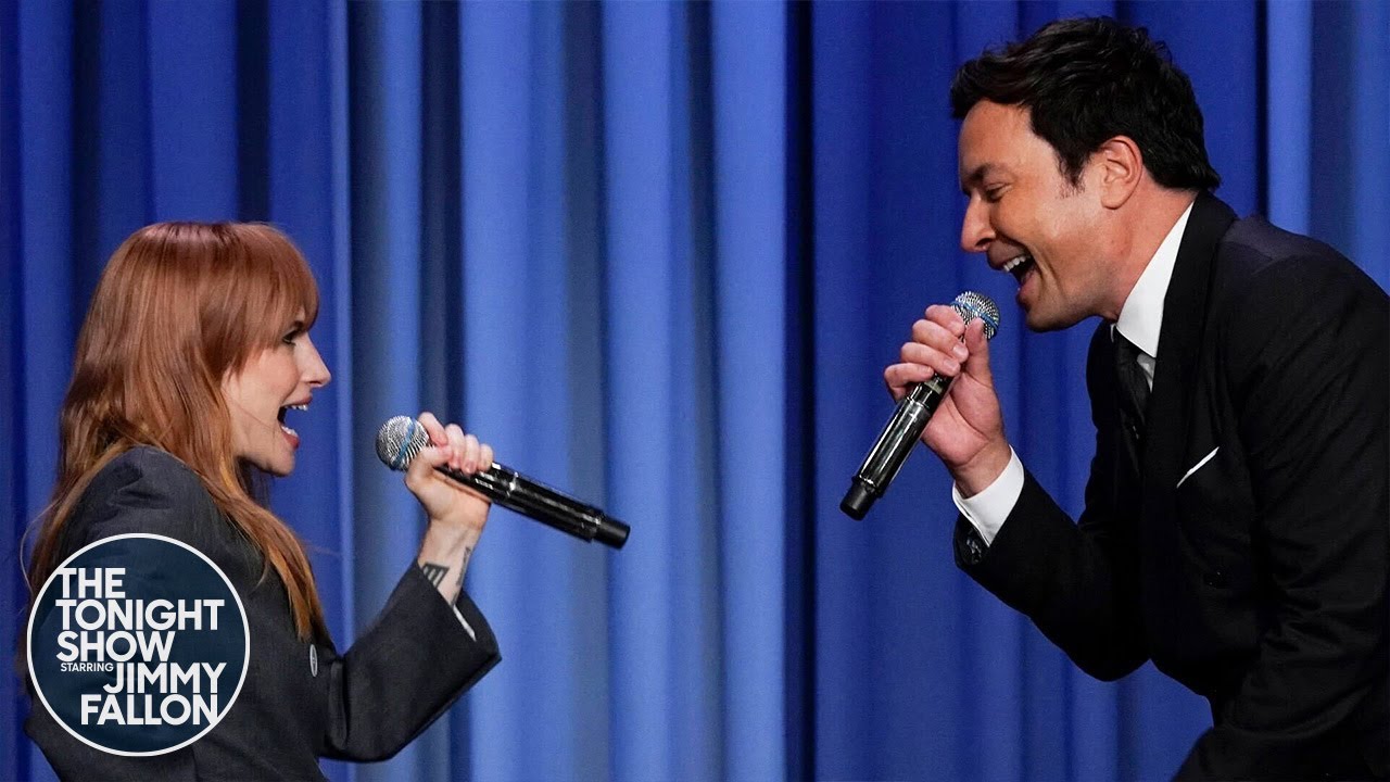 Hayley Williams and Jimmy Perform 