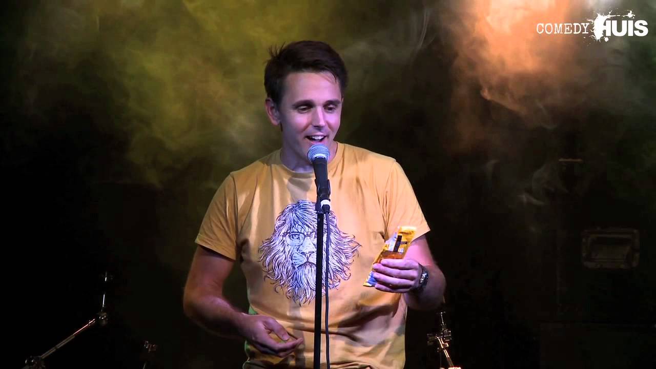 Stand-Up Comedy on Drugs: Wouter Monden onder invloed van space cake bij Drugs Comedy Night 2
